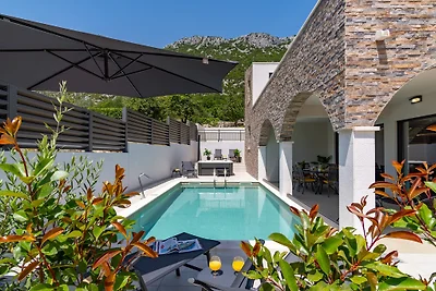 Villa EDEN mit beheiztem Pool