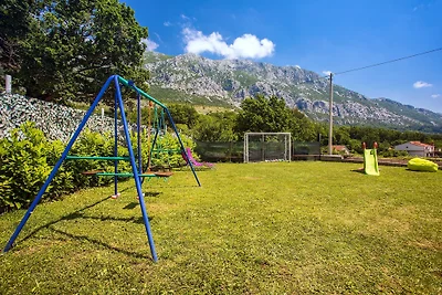 VILLA ANTONI mit beheiztem Pool