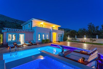 Villa Milla, piscine, jacuzzi, fitness