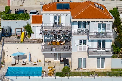 Villa S & A mit beheiztem Pool