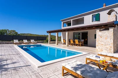 Villa Admiral