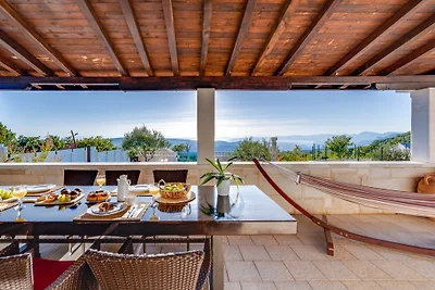VILLA Runje con piscina riscaldata