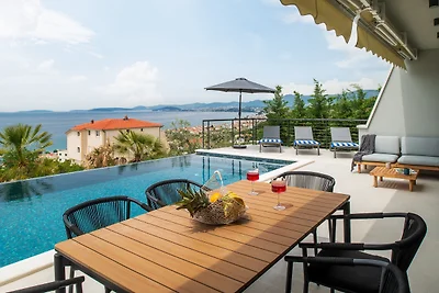 Villa Masha