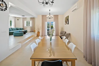 VILLA ROKO mit 36qm beheiztem Pool