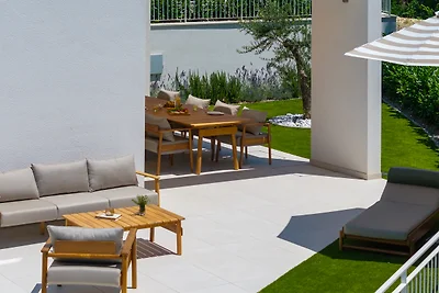 NEW! Seaview Villa C