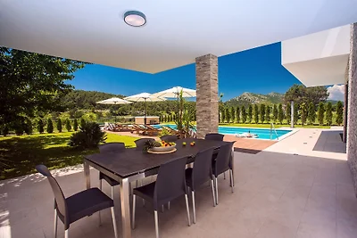 Villa Agava mit beheiztem Pool