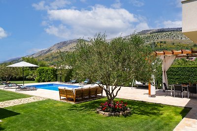 VILLA ROKO mit 36qm beheiztem Pool