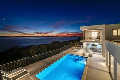 NEU! Villa mit Meerblick Big Blue