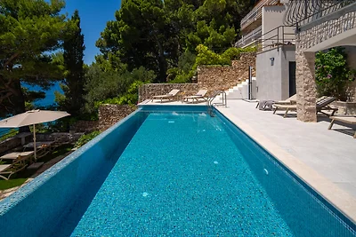 NEW! Beachfront Villa Nino