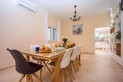 VILLA ROKO mit 36qm beheiztem Pool