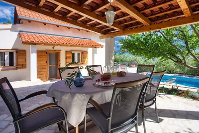 Villa Zoro 3-Schlafzimmer, Pool