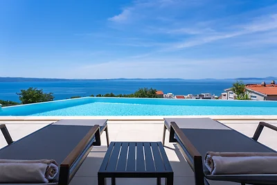NEW! Seaview Villa Allure