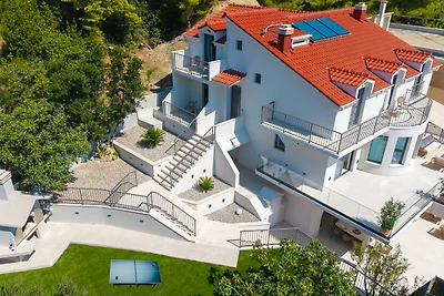 NEW! Seaview Villa Bota