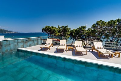 NEU! Villa Largo nur 10m vom Strand