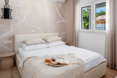 Villa Tugarka mit Pool, max. 6Pers.