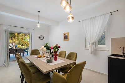 Essbereich für acht Personen Essbereich für acht Personen