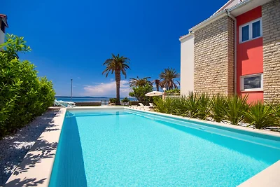 Luxus Strandvilla Amor,Pool,14Pers.