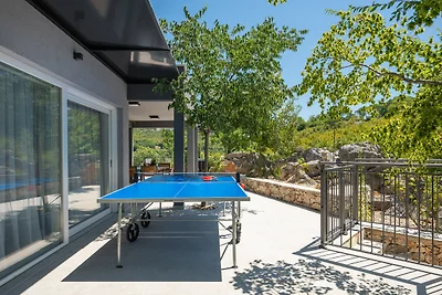 NEW! Villa River Rose