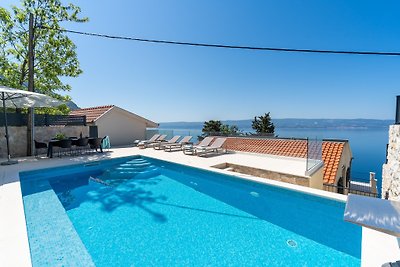 Villa Atopos mit privatem pool
