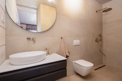 NEW Villa Fantazija