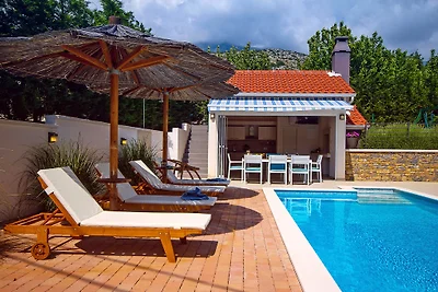 Villa STOZAK, in der Nähe von Omiš
