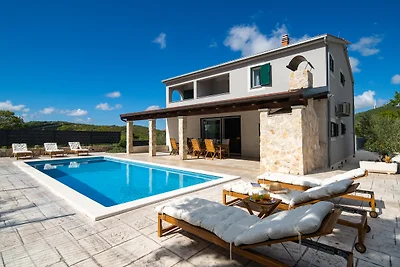 Villa Admiral