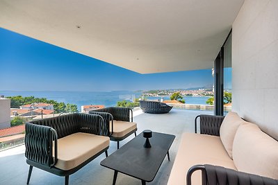 NEW! Superb Villa Meliora