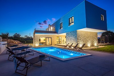 Moderne Villa M30 mit beheizte Pool