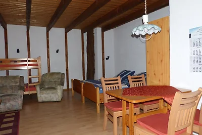 Scuderia per cavalli in piano per le vacanze