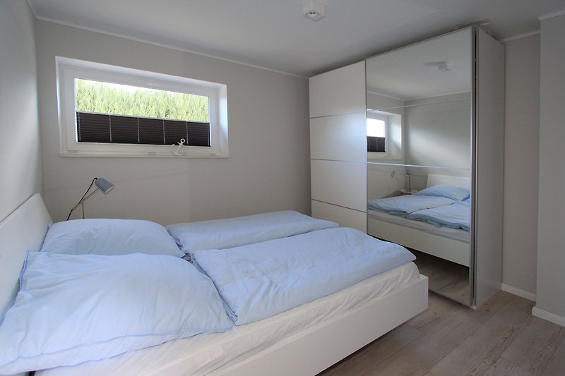 Slaapkamer met 180 x 200 bed