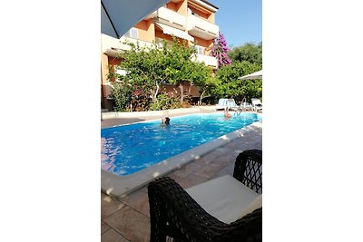 Haus Sany mit Pool