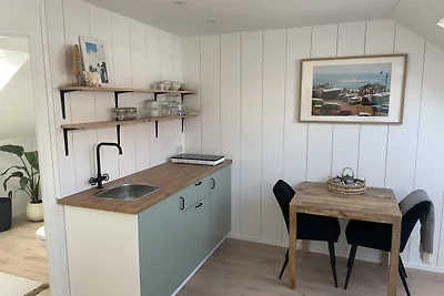 Barefoot Beach Studio