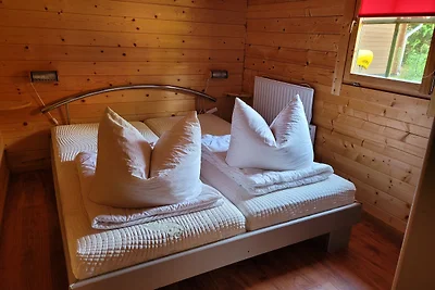 Casa vacanze "A" con barca sul lago