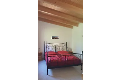 Bungalow im Olivenhain + Pool