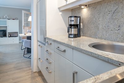 Sola Bona EAST in beachfront location