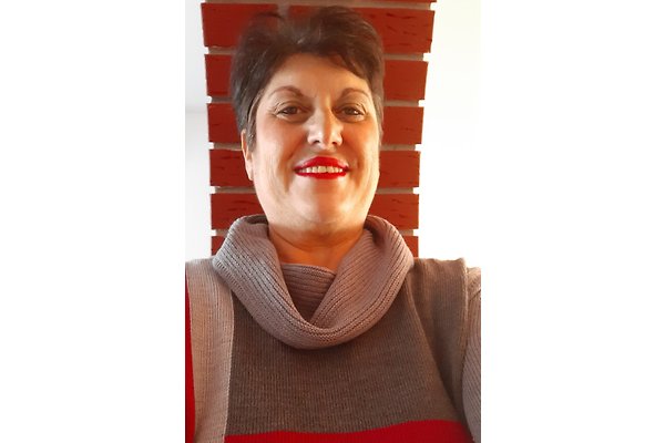 Frau I. Mira Frau I. Mira