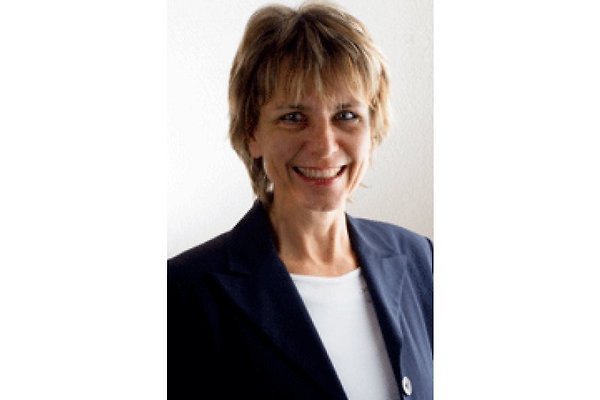 Frau B. Hübner Frau B. Hübner