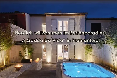 Casa A-GADDA-DA-VIDA