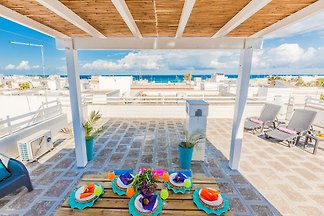 Haus mit Meerblick -Strand bei 50 m