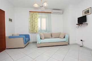 Apartment VILLA MARA mit einem Schlafzimmer