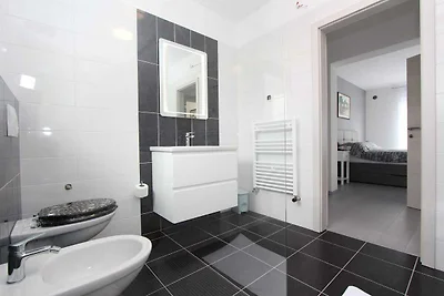 KARLO 2 Ferienhaus mit Pool (sa bazenom)