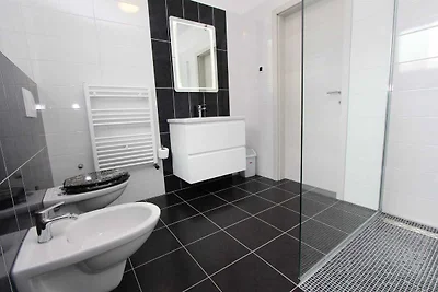 KARLO 2 Ferienhaus mit Pool (sa bazenom)