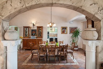 Villa A.O