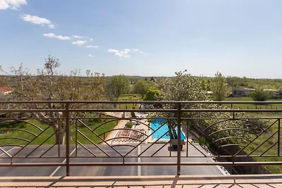 Villa Vital Vizinada mit Pool