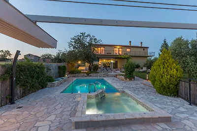 Villa Vital Vizinada mit Pool