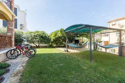Villa Bellissima Funtana mit Garten
