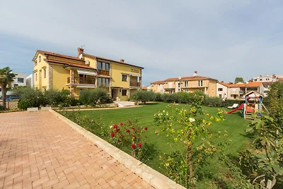 Villa Bellissima Funtana mit Garten
