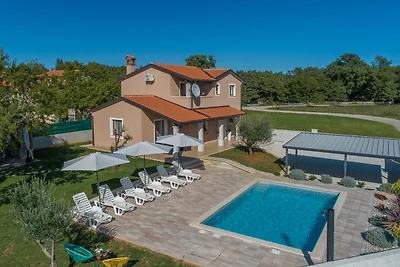 Villa Gita mit privatem Pool