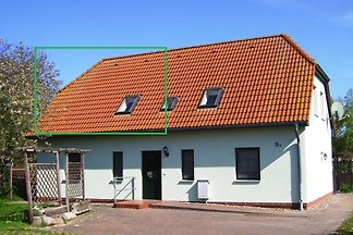 Landhaus am Teich FeWo grün