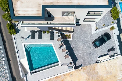 Villa Delfin